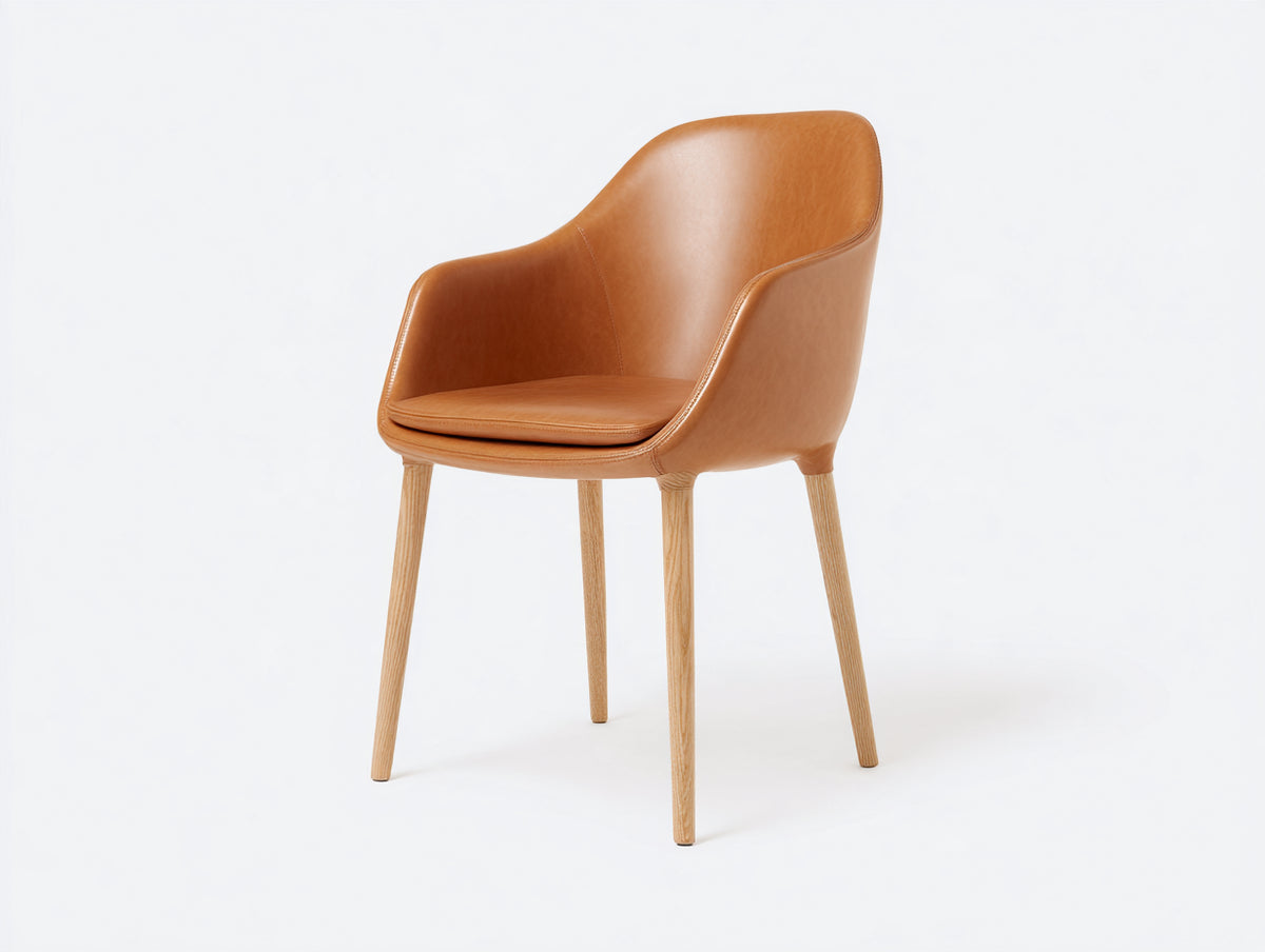 Silla de comedor tapizada en cuero sintético 58x60x86 cm - Marrón coñac y madera natural - reposabrazos integrados y diseño moderno