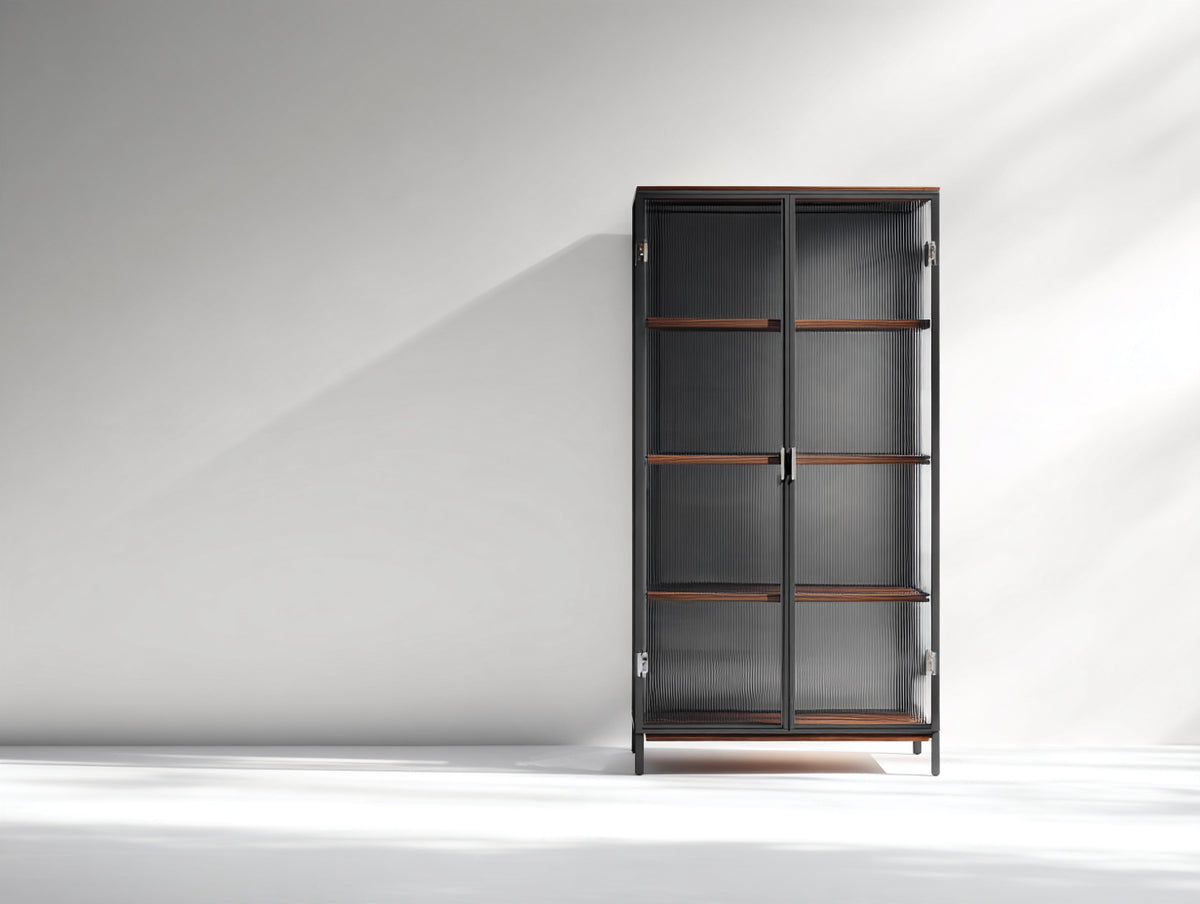 Vitrina de metal y vidrio acanalado 95x40x180 cm - Negro y madera nogal - 2 puertas y diseño moderno